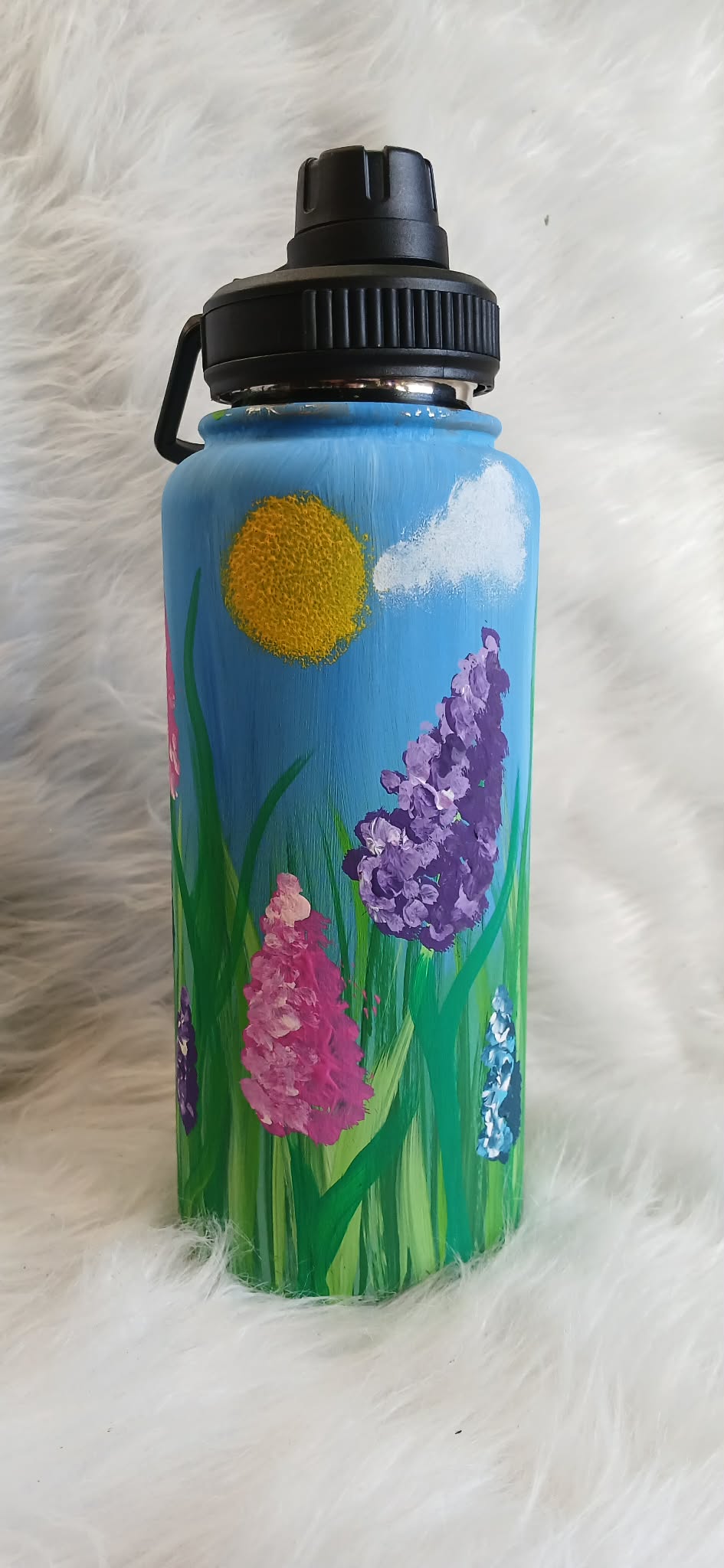 32 oz hydro. Flowers